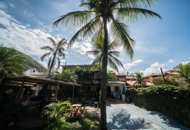 Hostal Surf N Stay