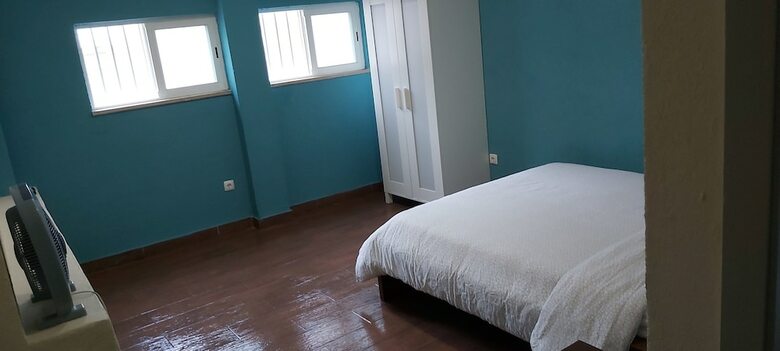 Hostal Come Inn Lisbon Estefania