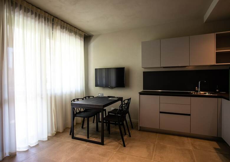 Astoria Living Apartments