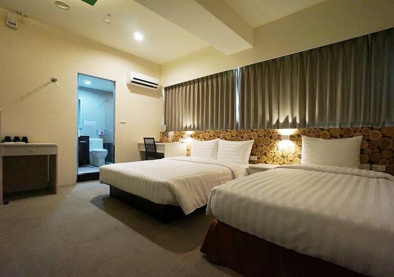 Win Inn Chiayi Hotel