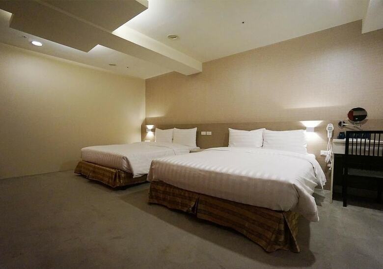 Win Inn Chiayi Hotel