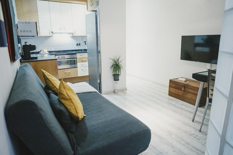 Apartamentos Bbarcelona Industria Flat
