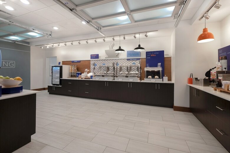 Hotel Holiday Inn Express & Suites Ann Arbor - University South
