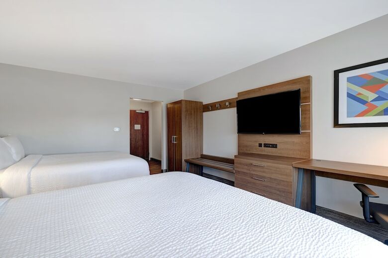Hotel Holiday Inn Express & Suites Ann Arbor - University South
