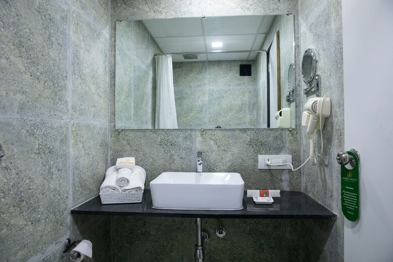 Hotel Grace Galaxy