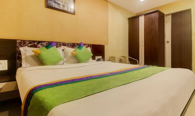 Hotel Treebo Trend Bright Holidays