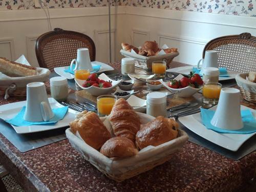 Bed & Breakfast Les Chambres D'h�tes De Luneil (b&b)