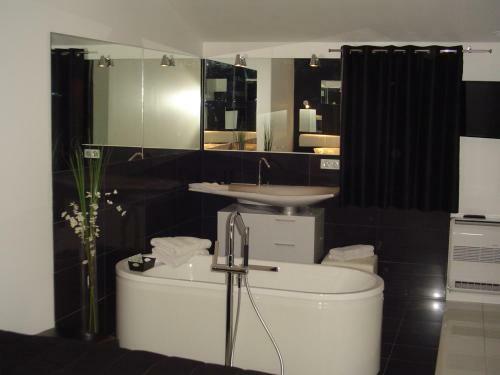 Bed & Breakfast La Cabane De P�p� Emilien