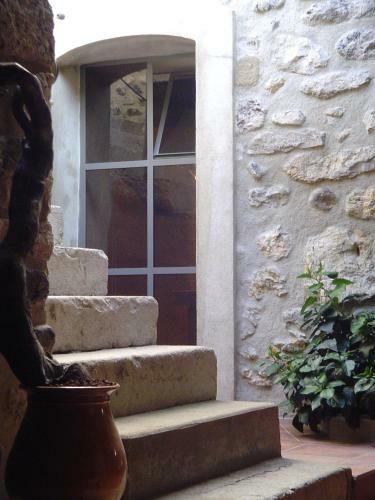 Hostal Le Pressoir De P�p� Emilien