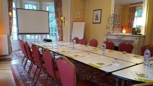 Hotel Logis H�tel Le Parc - Sologne