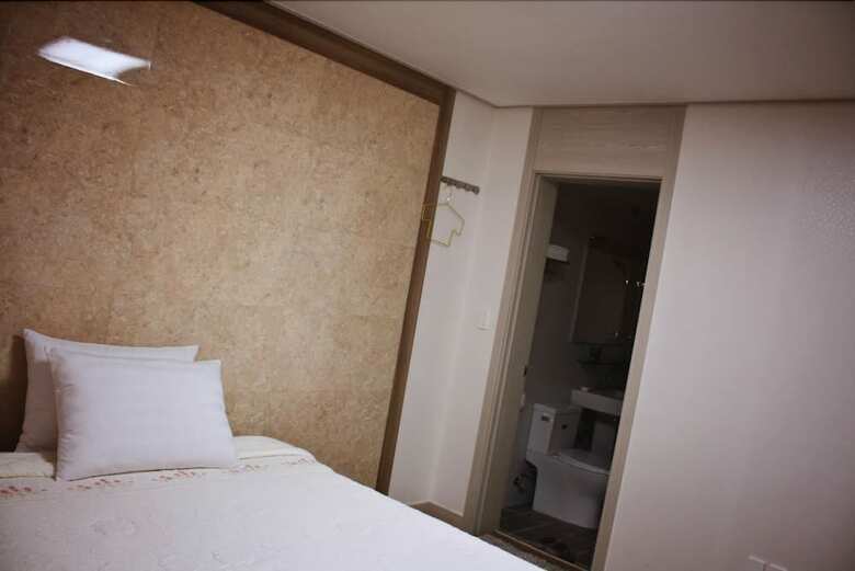 Airport Road Pension Jeju