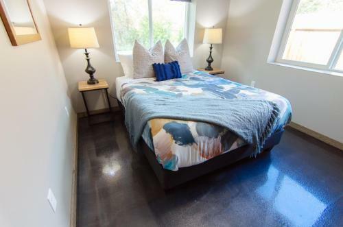 Glacier Suites