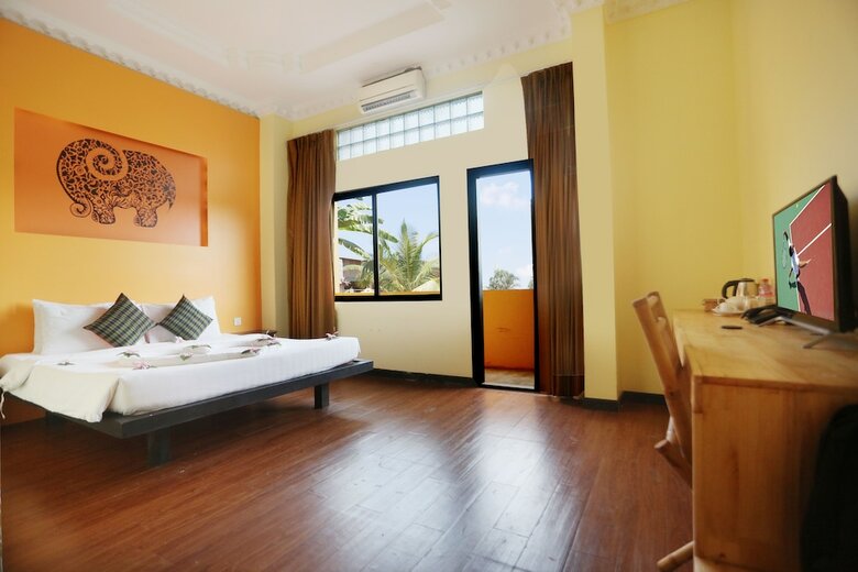 Central Privilege Hotel