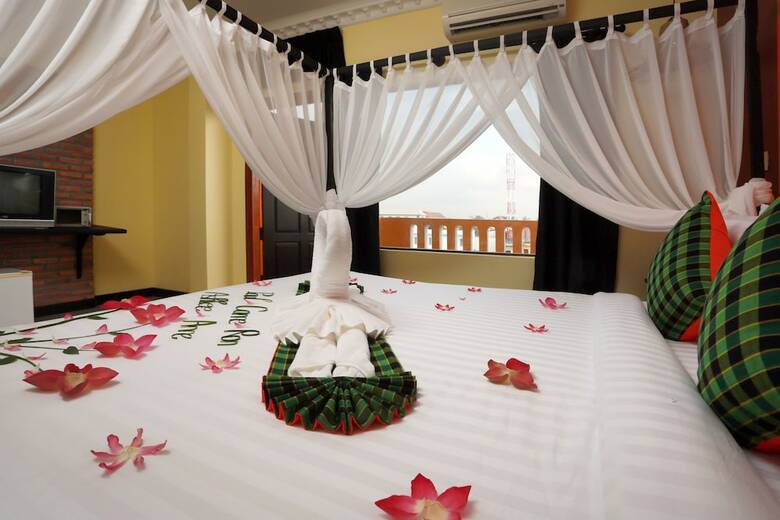Central Privilege Hotel