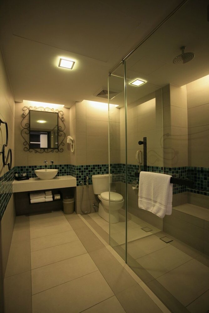 Hotel Avillion Admiral Cove