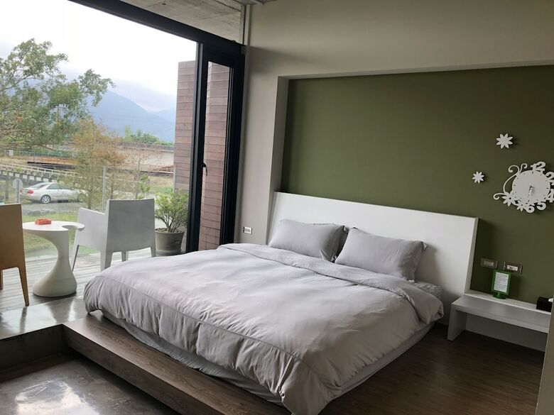 Hotel God Island Bed And Breakfast