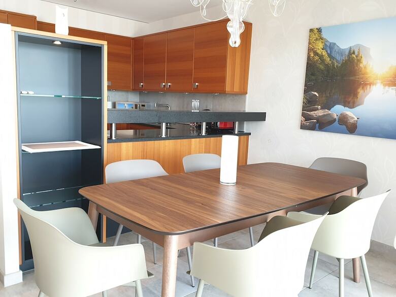 Montreux Lux 3 Bedroom Apartment