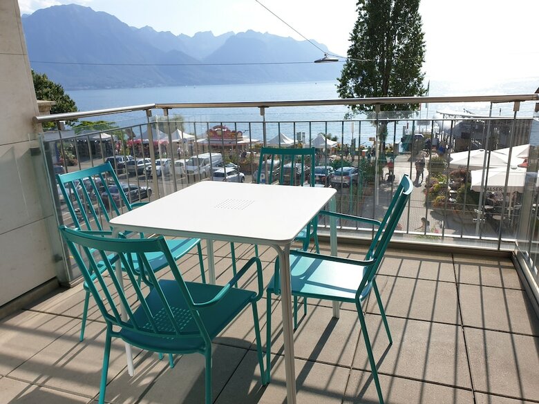 Montreux Lux 3 Bedroom Apartment