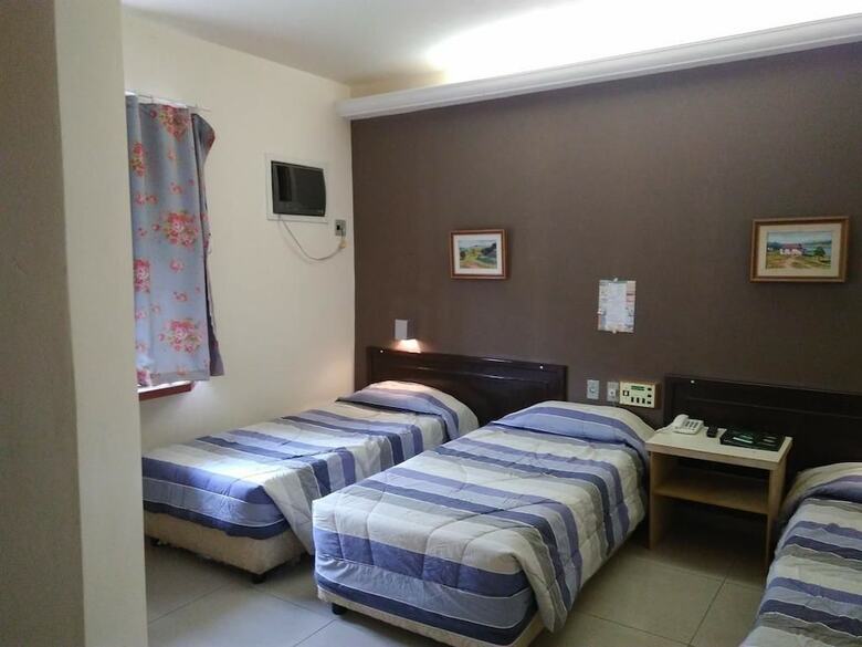 Casa Amarela Executive Hotel