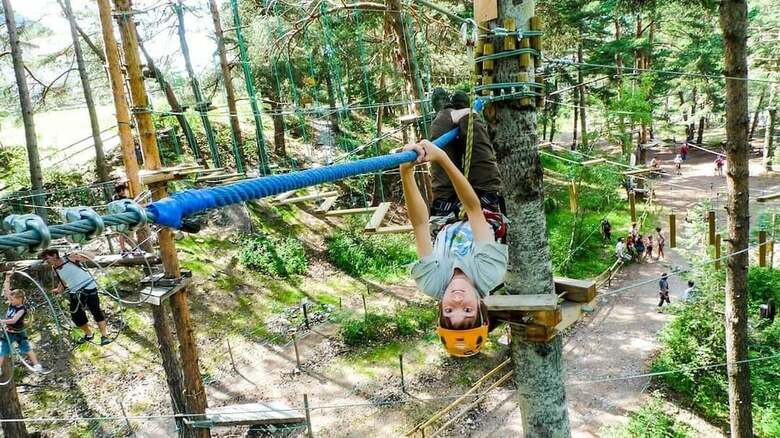 Canyon Lodge