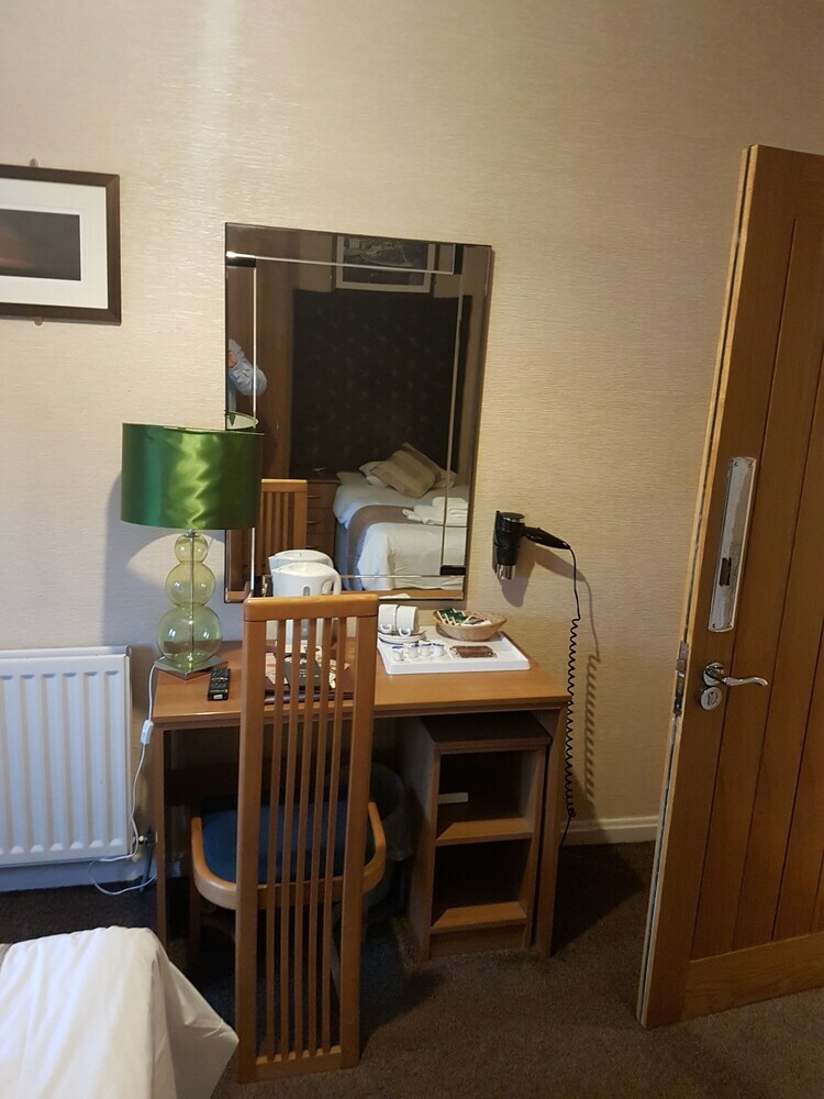 Posada Dorset Arms Hotel