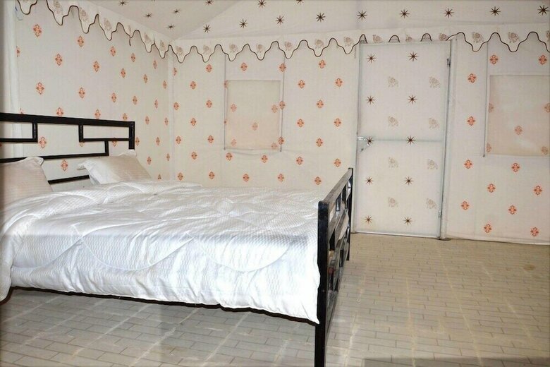 Apartamento Thakur Ji Resort