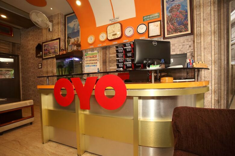 Oyo 512 Hotel Brindaban