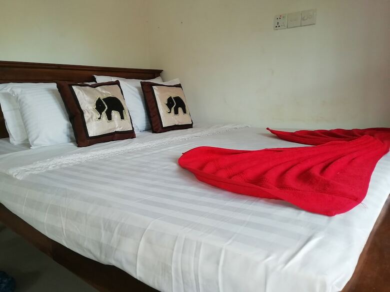 Hotel Nest Rest Inn