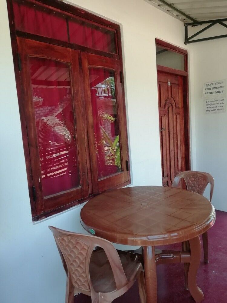 Hotel Nest Rest Inn