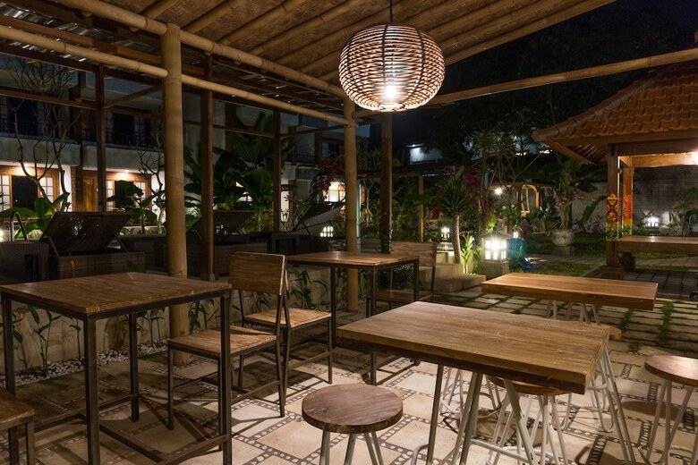 Bed & Breakfast Puri Kelapa Sanur