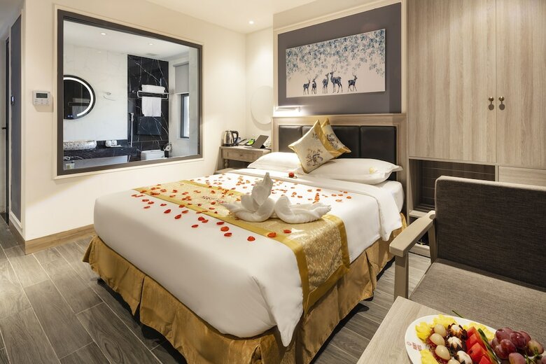 Ruby Hotel