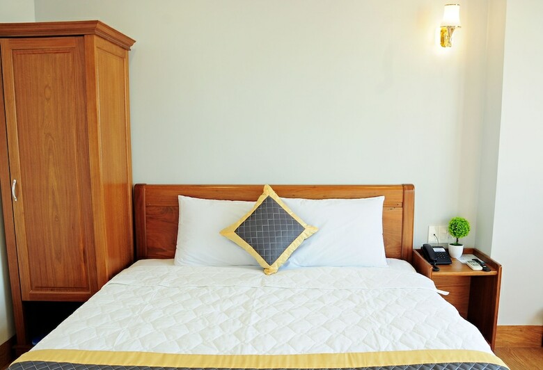 Seaside Hotel Quy Nh?n