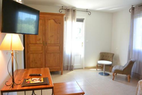 Hotel Logis Le Gardon