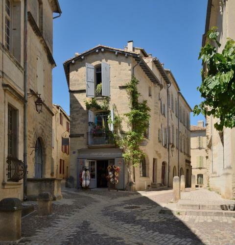 Hotel Logis Le Gardon