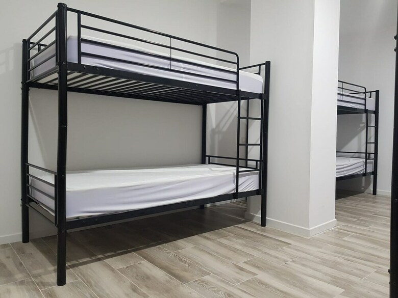 Hostal Palafox 23 Hostel