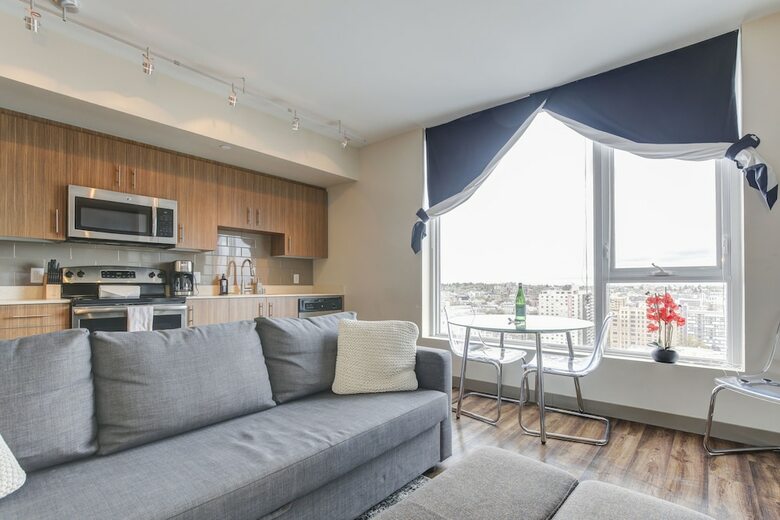 Seneca Lux Condos By Barsala