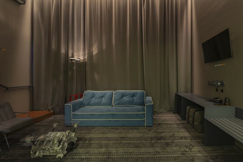 Design Hotel Road