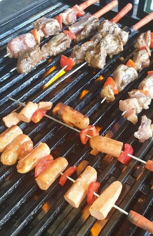 Hostal Sizzlers Hub