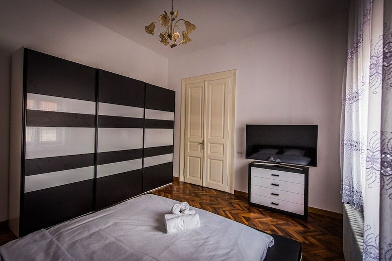 Apartamentos Downtown Fuchsl Palace