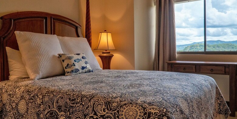 Ocean View Luxury Condo At Flamingo Towers