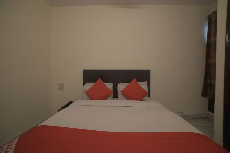 Oyo 31020 Hotel Gaylord