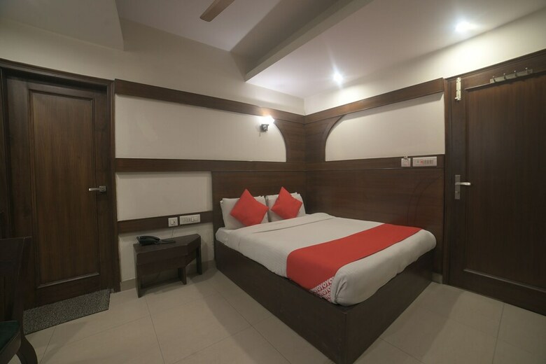 Oyo 31020 Hotel Gaylord