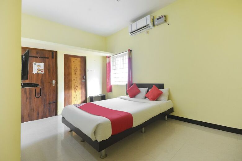 Hotel Oyo 24331 Rose Park Inn