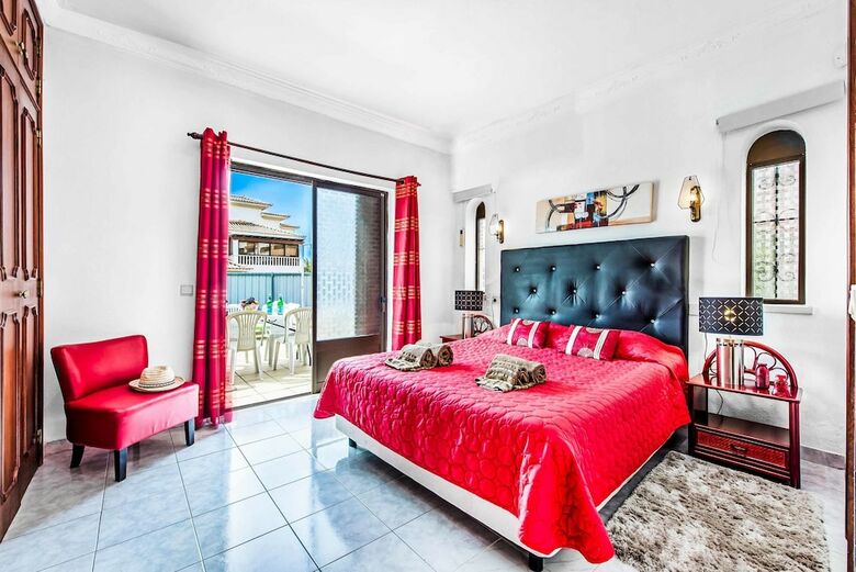 Villa Premier