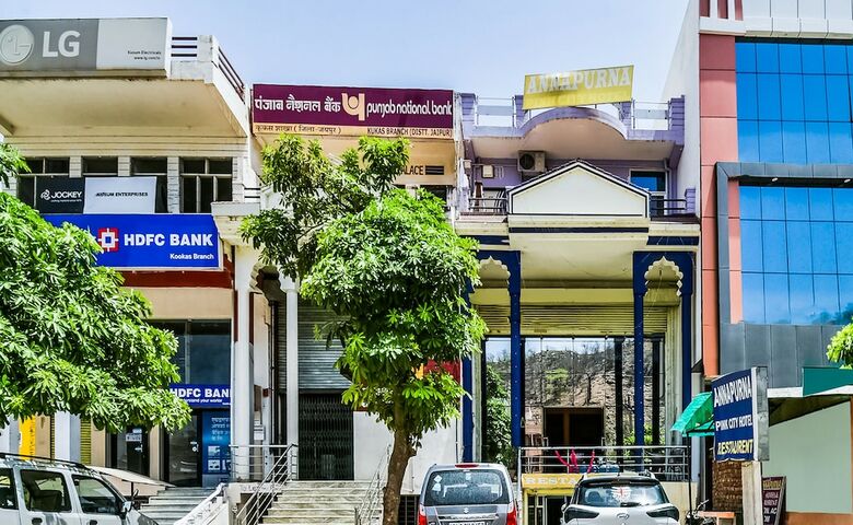 Spot On 39955 Annapurna Pinkcity Hotel