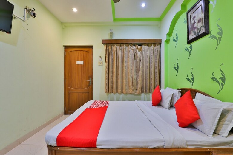 Oyo 28315 Hiriz Hotel
