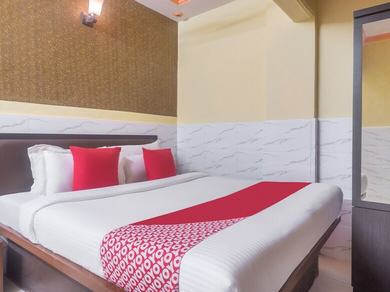 Oyo 44090 Hotel Classic Residency
