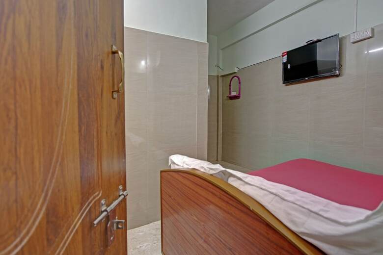 Hotel Spot On 43677 Rkp Residency