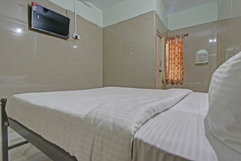 Hotel Spot On 43677 Rkp Residency