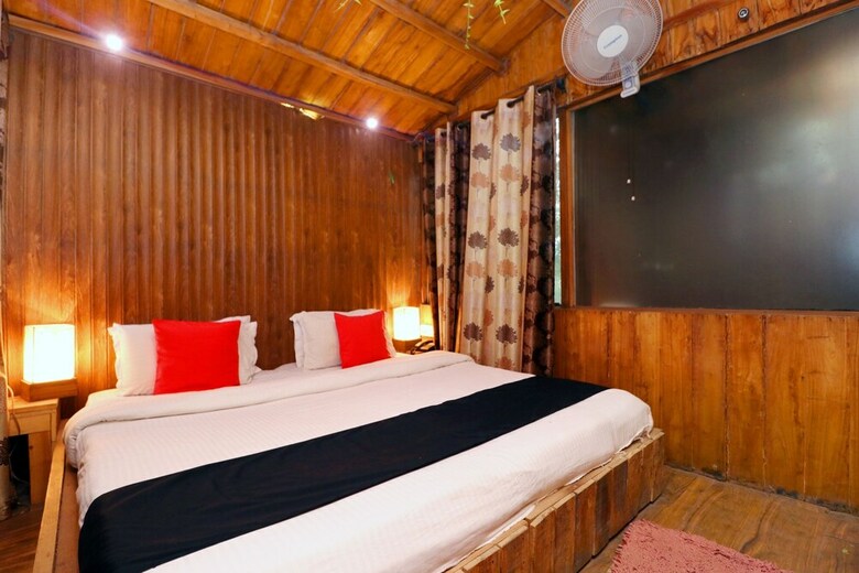 Hotel Capital O 3864 Master Farm